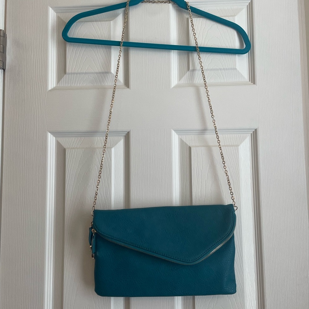 Urban Expressions Blue Crossbody Bag with Chain Strap